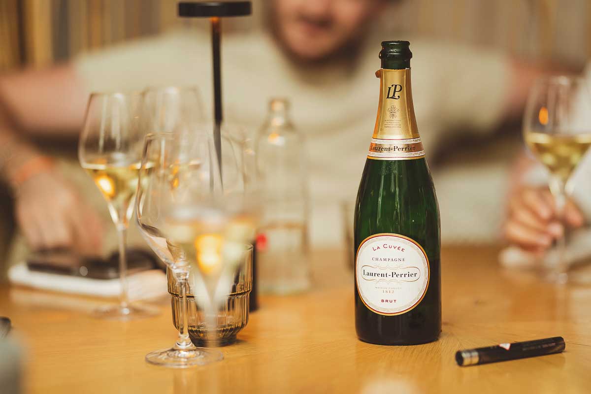 SABBIA-CHAMPAGN-HOLOS