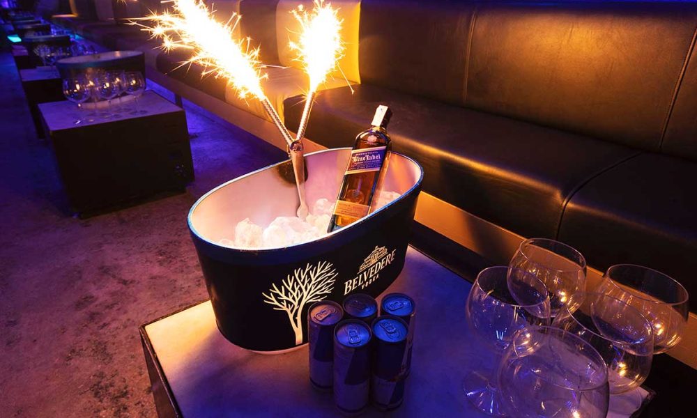 VIP MYA VALENCIA MYA BEAT BOTELLAS Y BENGALAS ZONA VIP EXCLUSIVAS