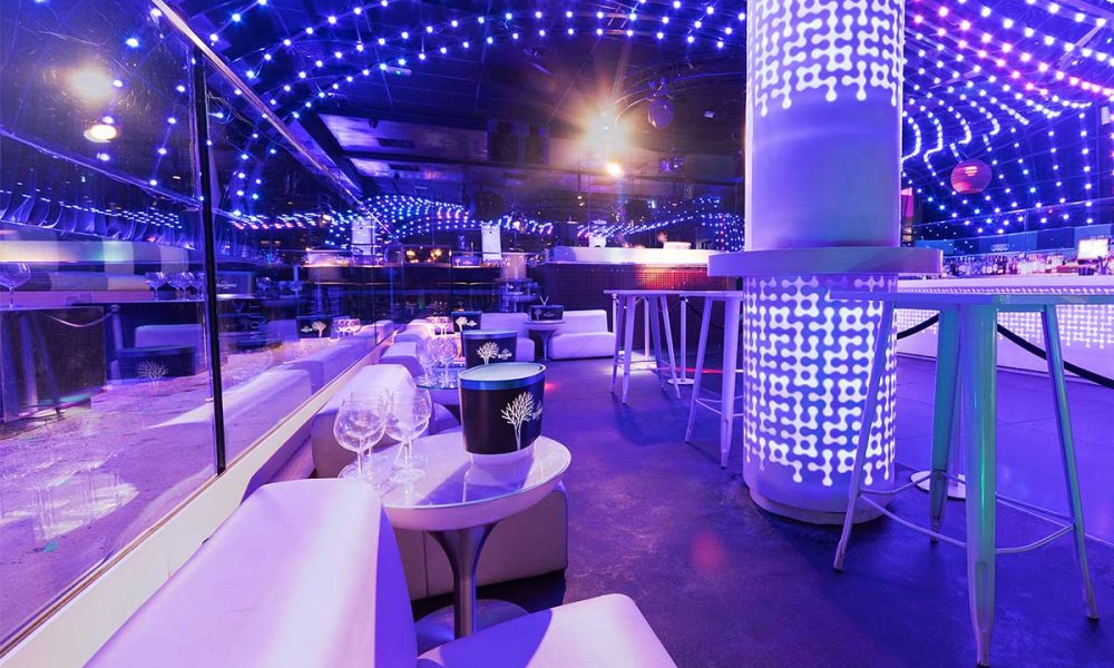 VIP MYA VALENCIA MYA BEAT DANCEFLOOR, LAS MESAS